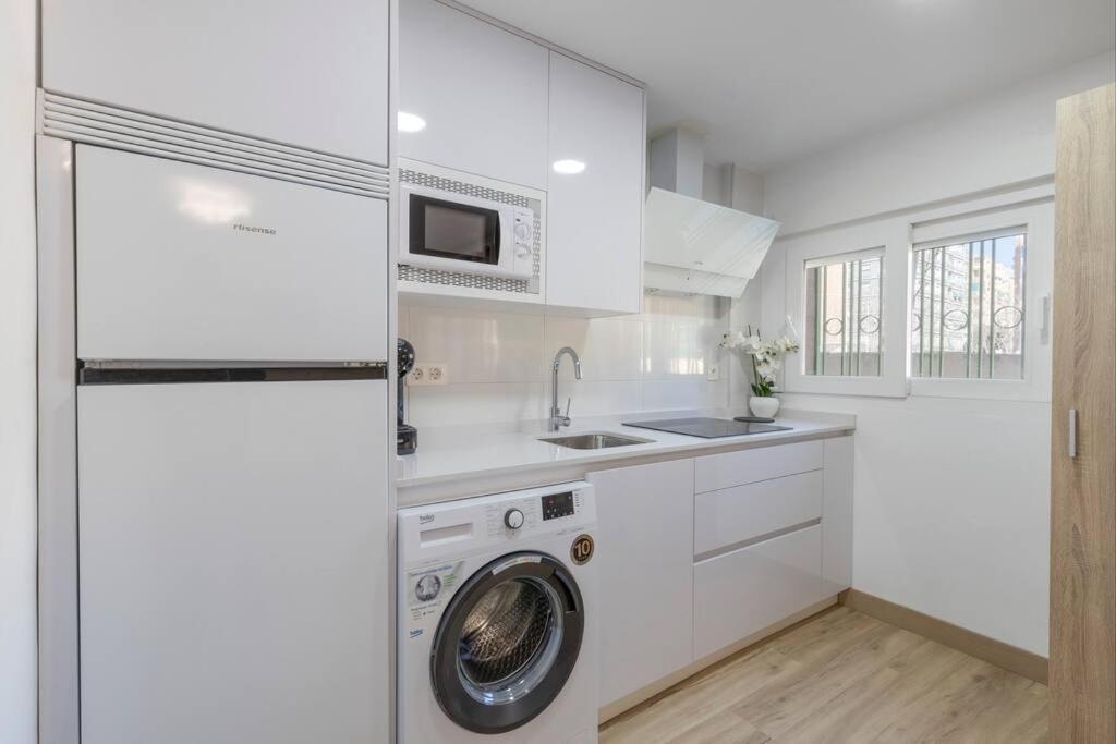 Apartamento Neptuno Deluxe Granada Exterior foto